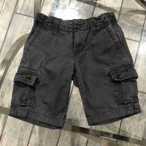 Arizona cargó shorts.